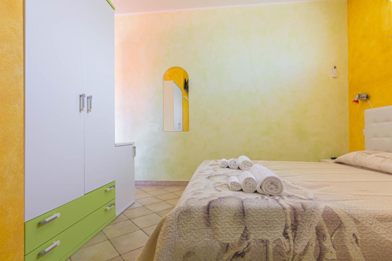 Roccabianca Rooms & Studios Stintino Kültér fotó