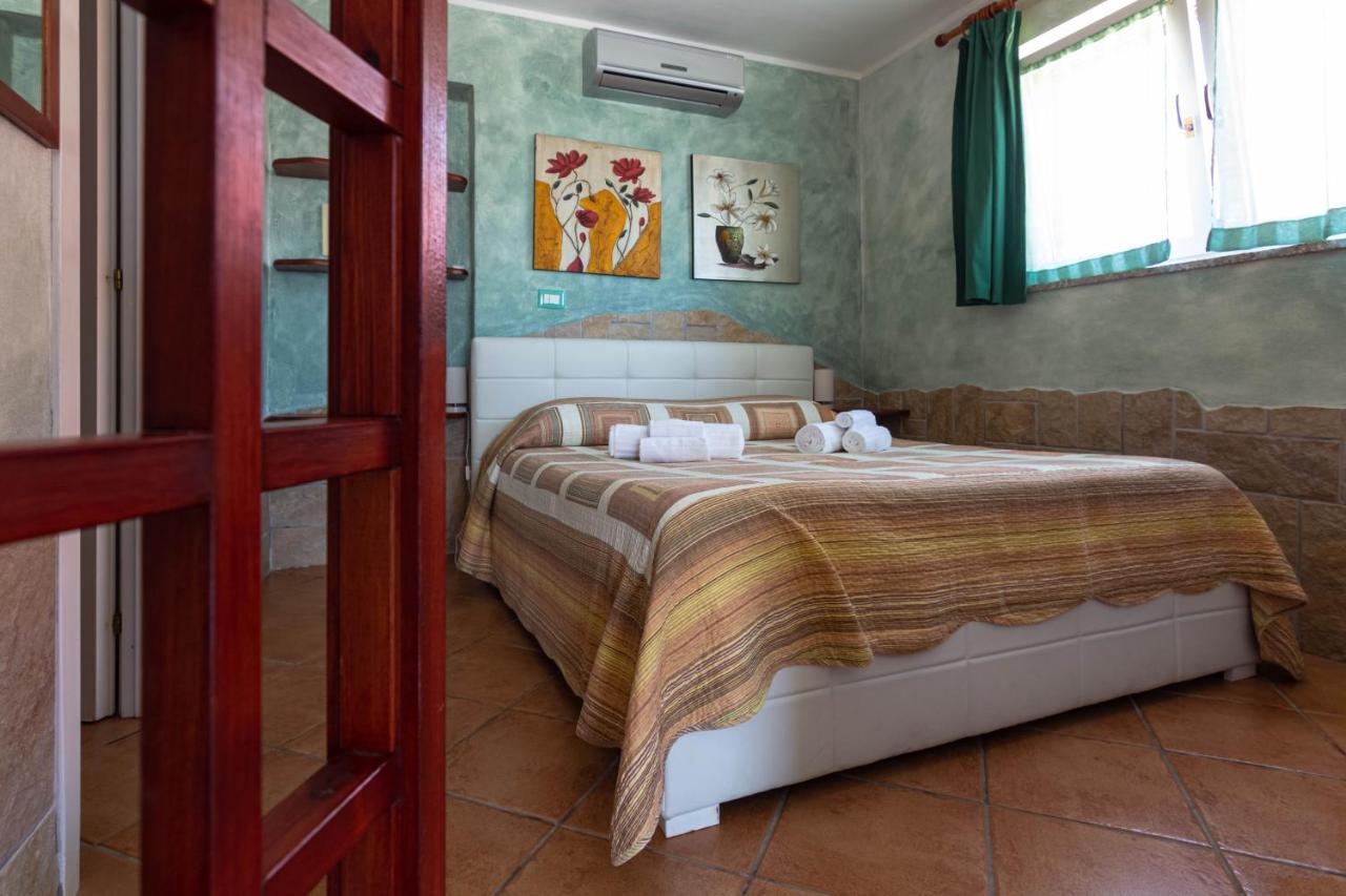 Roccabianca Rooms & Studios Stintino Kültér fotó